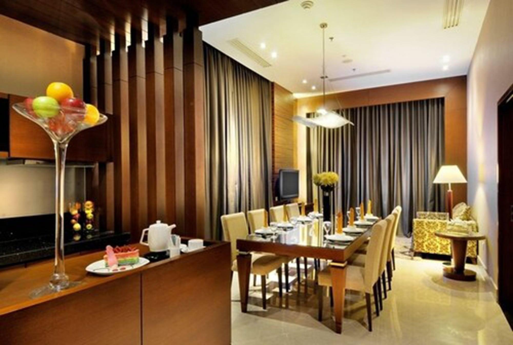 The Luxton Bandung Hotel Exterior foto