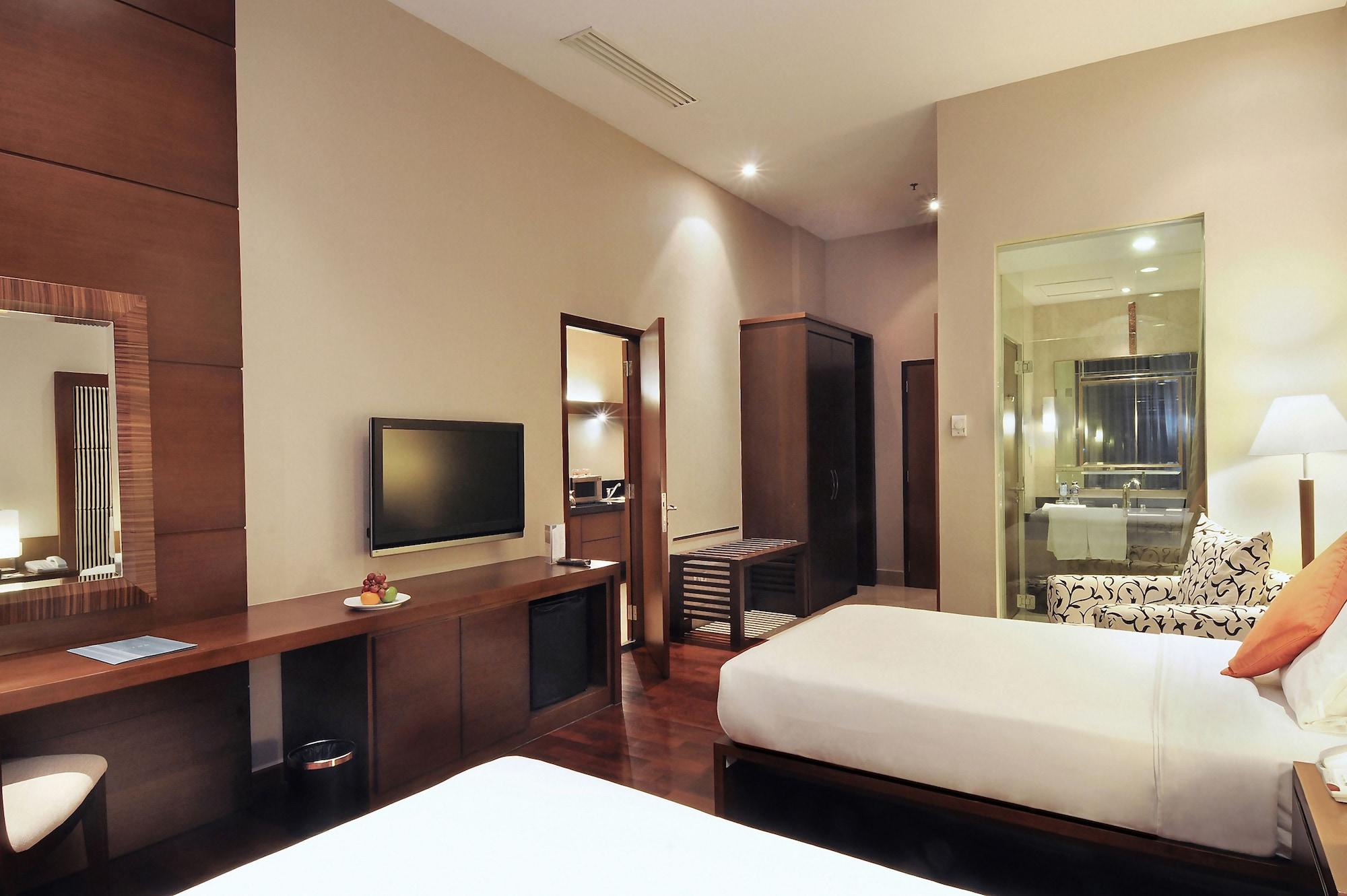 The Luxton Bandung Hotel Exterior foto