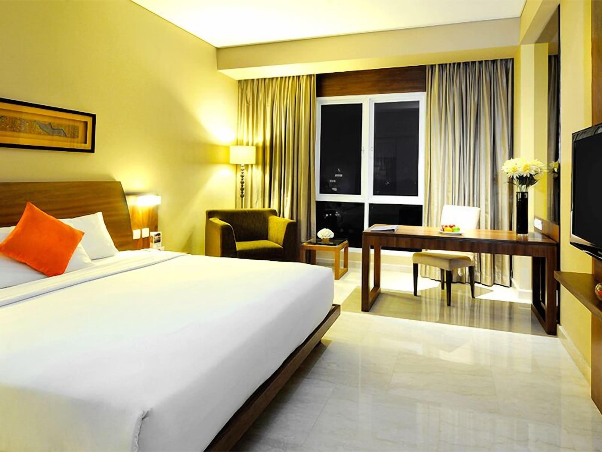The Luxton Bandung Hotel Exterior foto