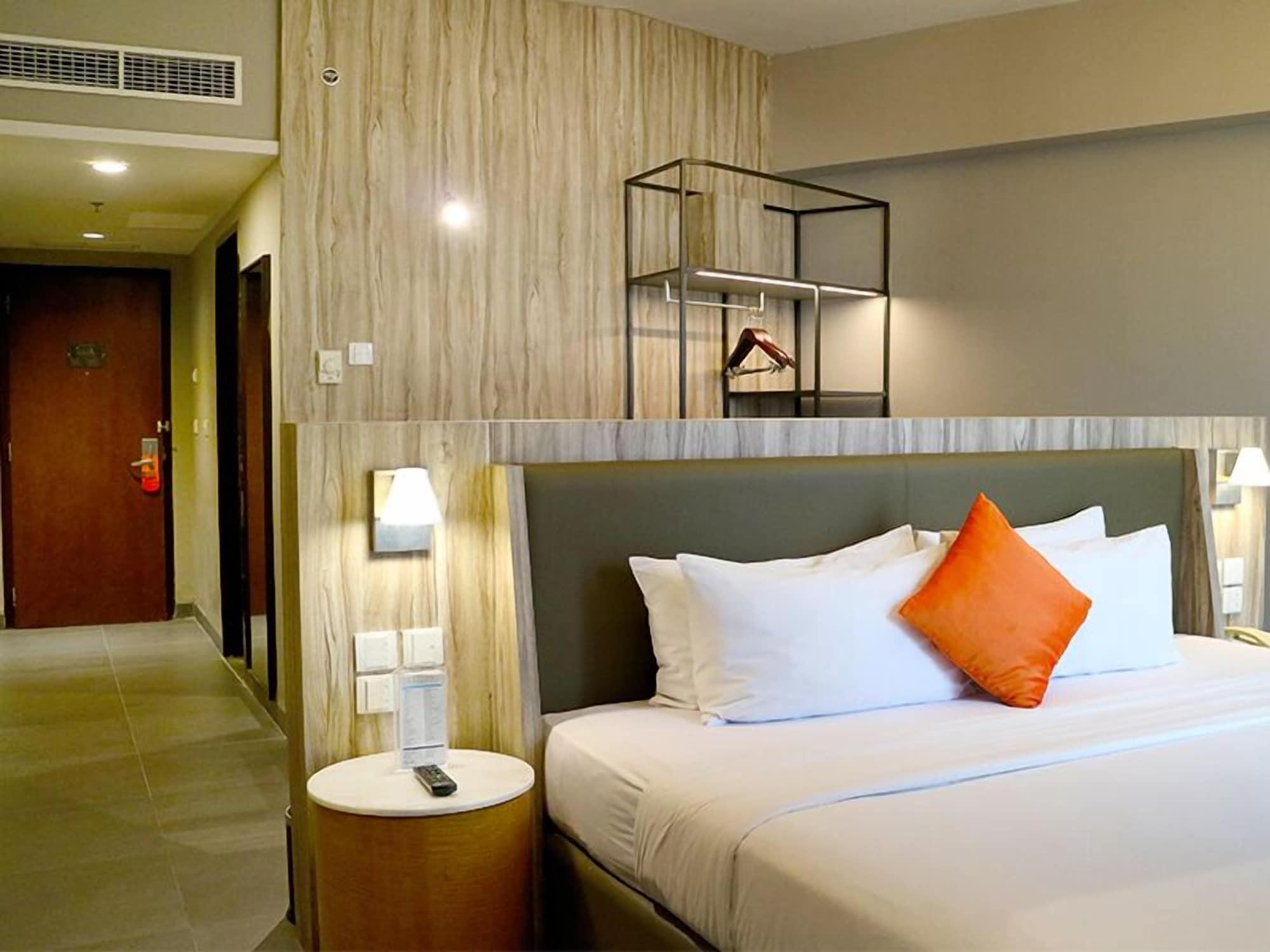 The Luxton Bandung Hotel Exterior foto