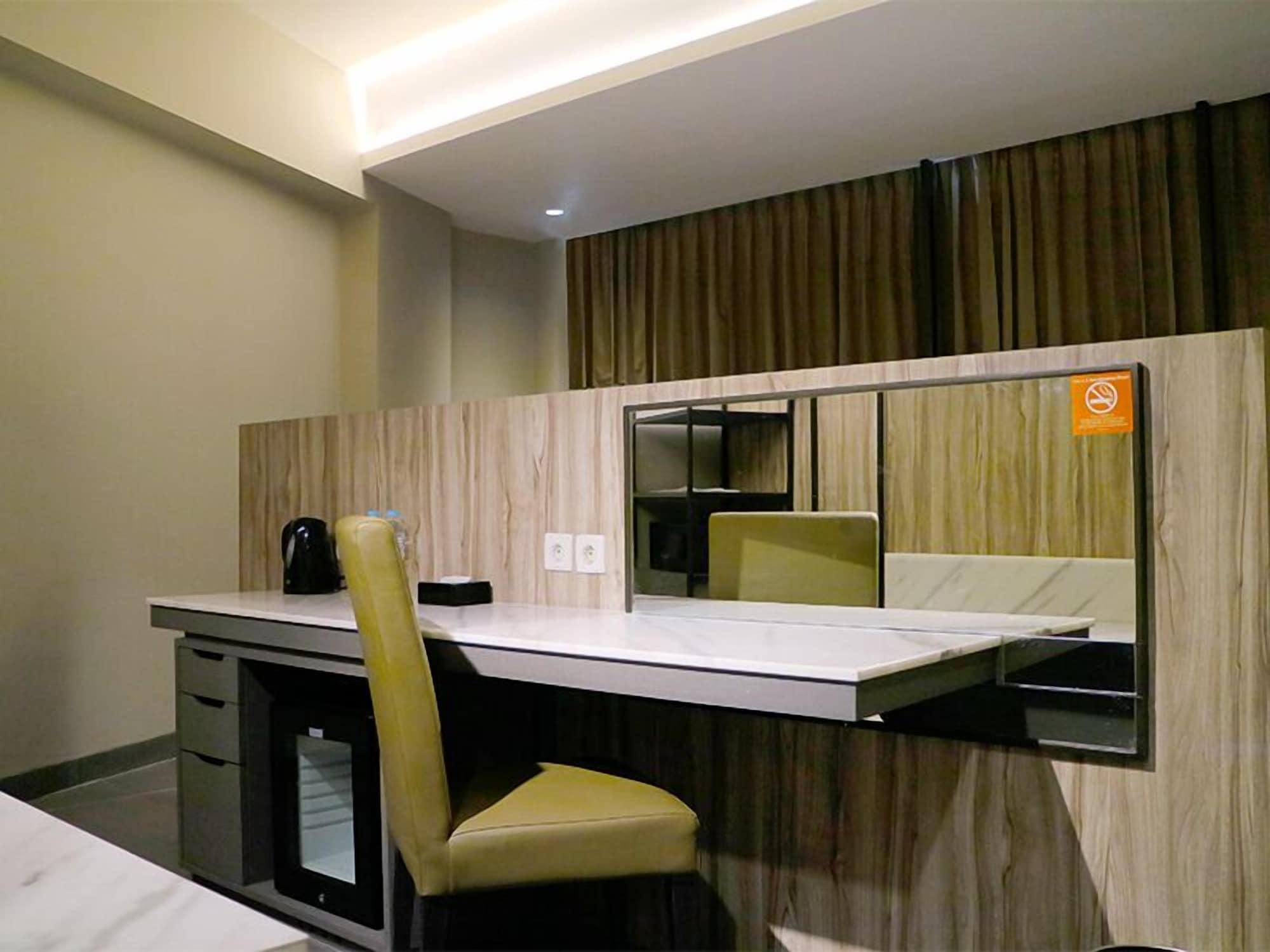 The Luxton Bandung Hotel Exterior foto