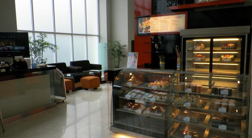 The Luxton Bandung Hotel Exterior foto