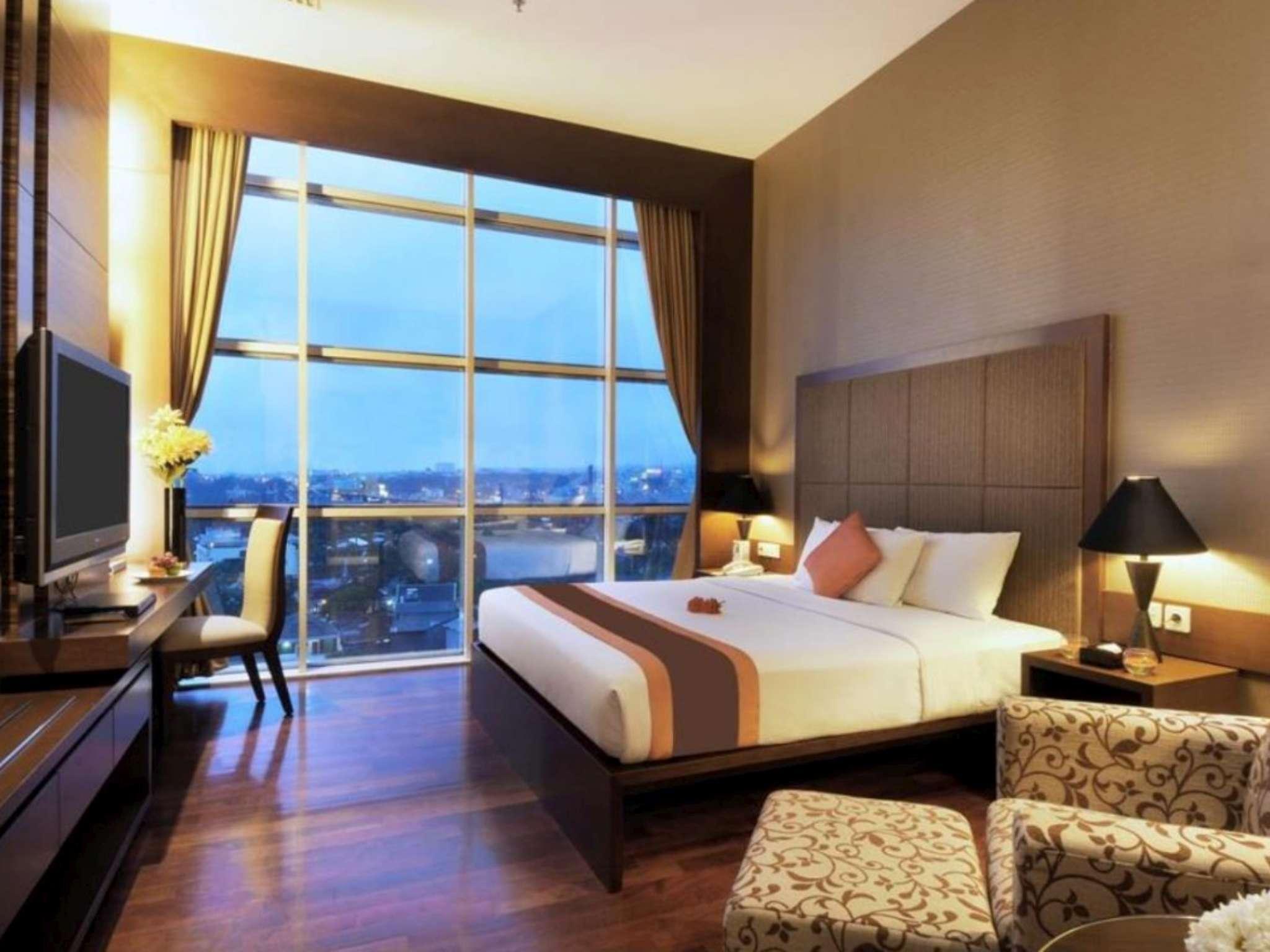 The Luxton Bandung Hotel Exterior foto