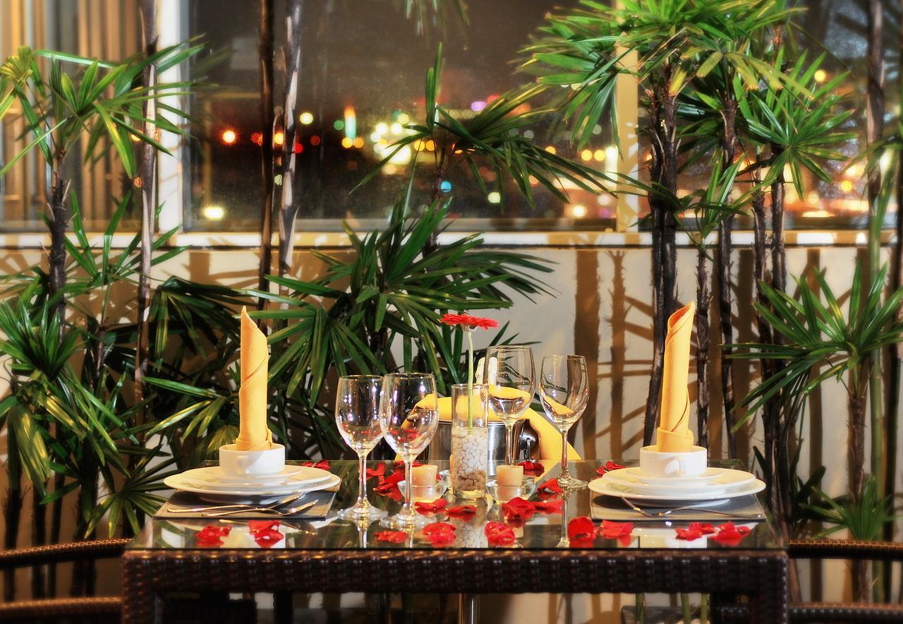 The Luxton Bandung Hotel Exterior foto