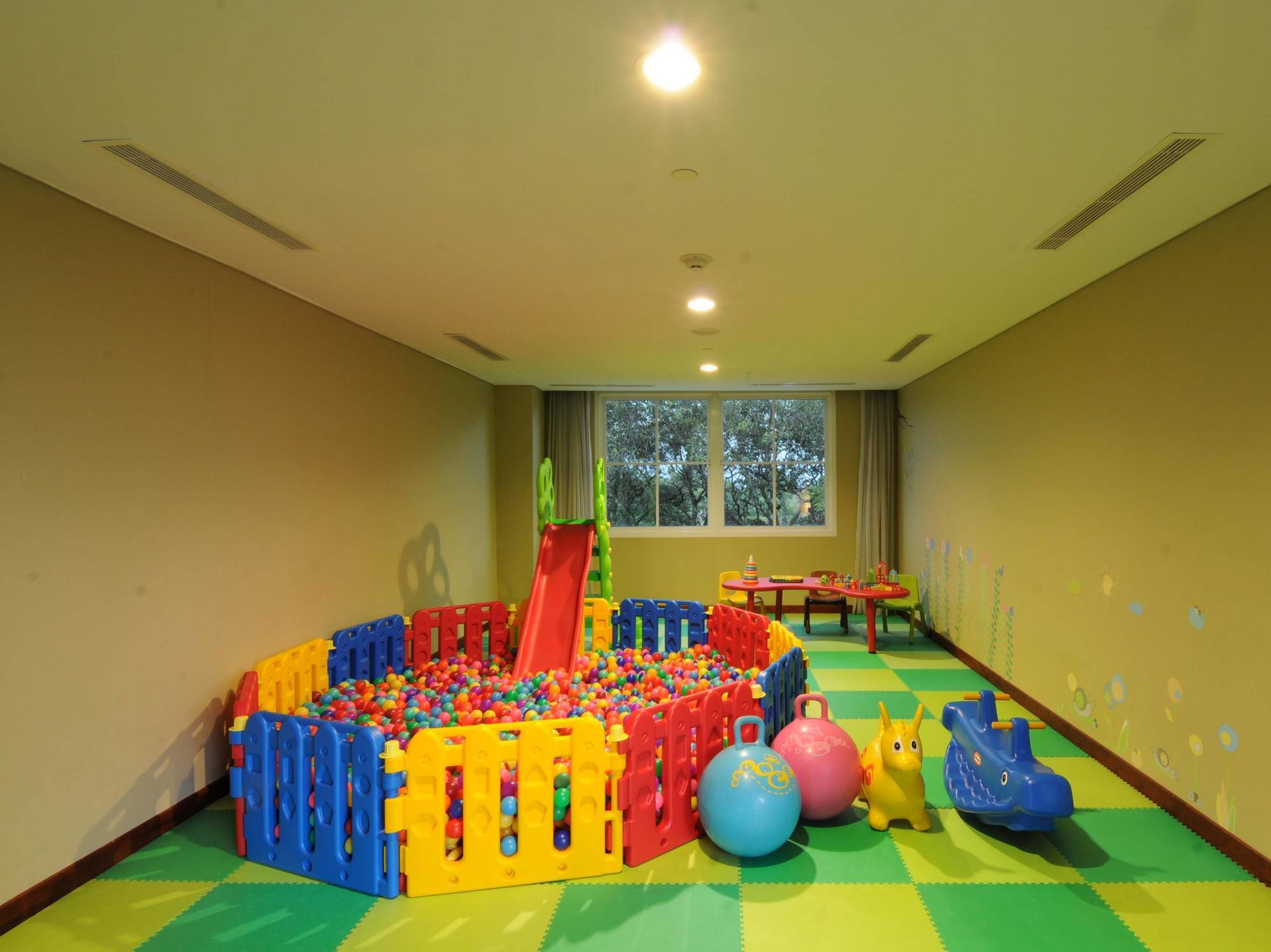 The Luxton Bandung Hotel Exterior foto